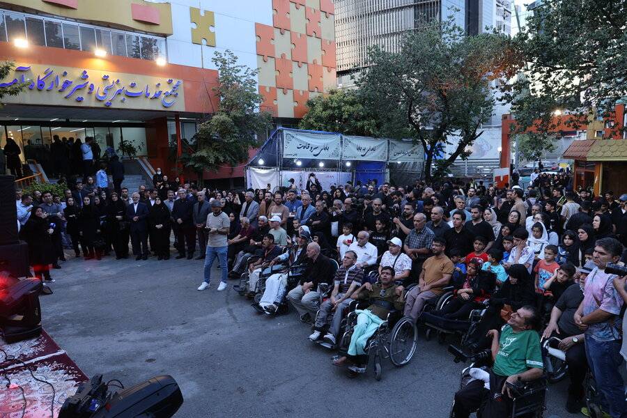 «به یاد بابا»؛ آیین گرامیداشت رهبر شهید با مشارکت کودکان مراکز شبهخانواده برگزار شد «به یاد بابا»؛ آیین گرامیداشت رهبر شهید با مشارکت کودکان مراکز شبهخانواده برگزار شد