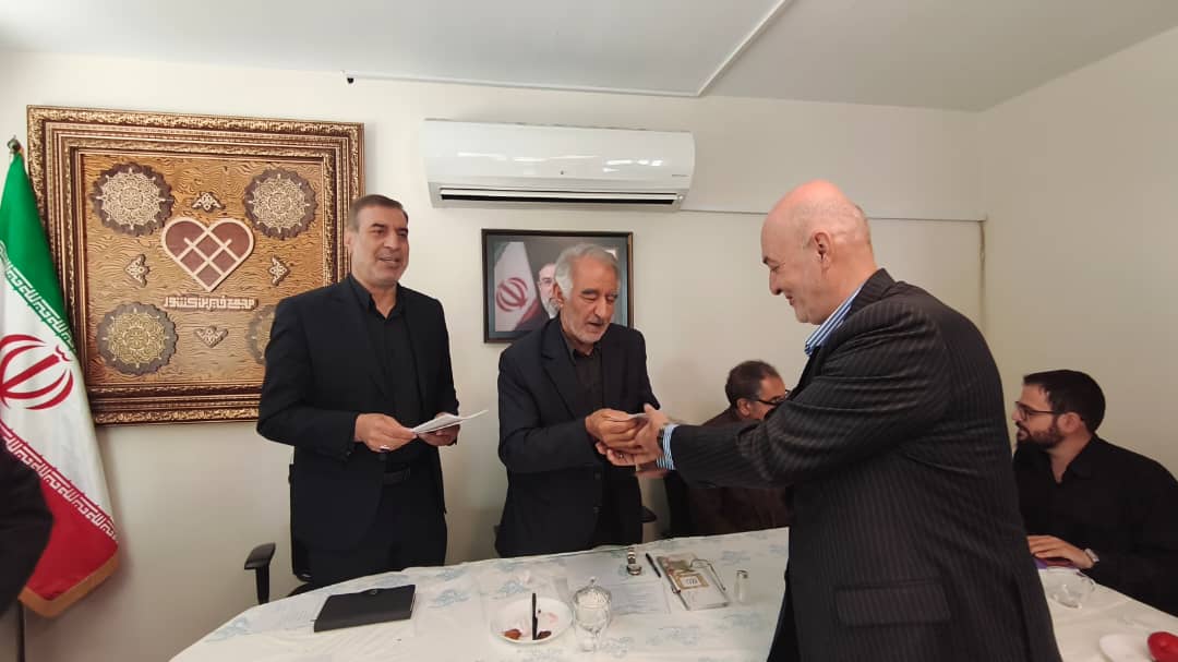 رؤسای کمیسیونهای مجمع خیرین کشور مشخص شدند / نظام خیر و احسان، بانک زمان و دانشگاه هنر در صدر پیگیریهای مجمع رؤسای کمیسیونهای مجمع خیرین کشور مشخص شدند / نظام خیر و احسان، بانک زمان و دانشگاه هنر در صدر پیگیریهای مجمع