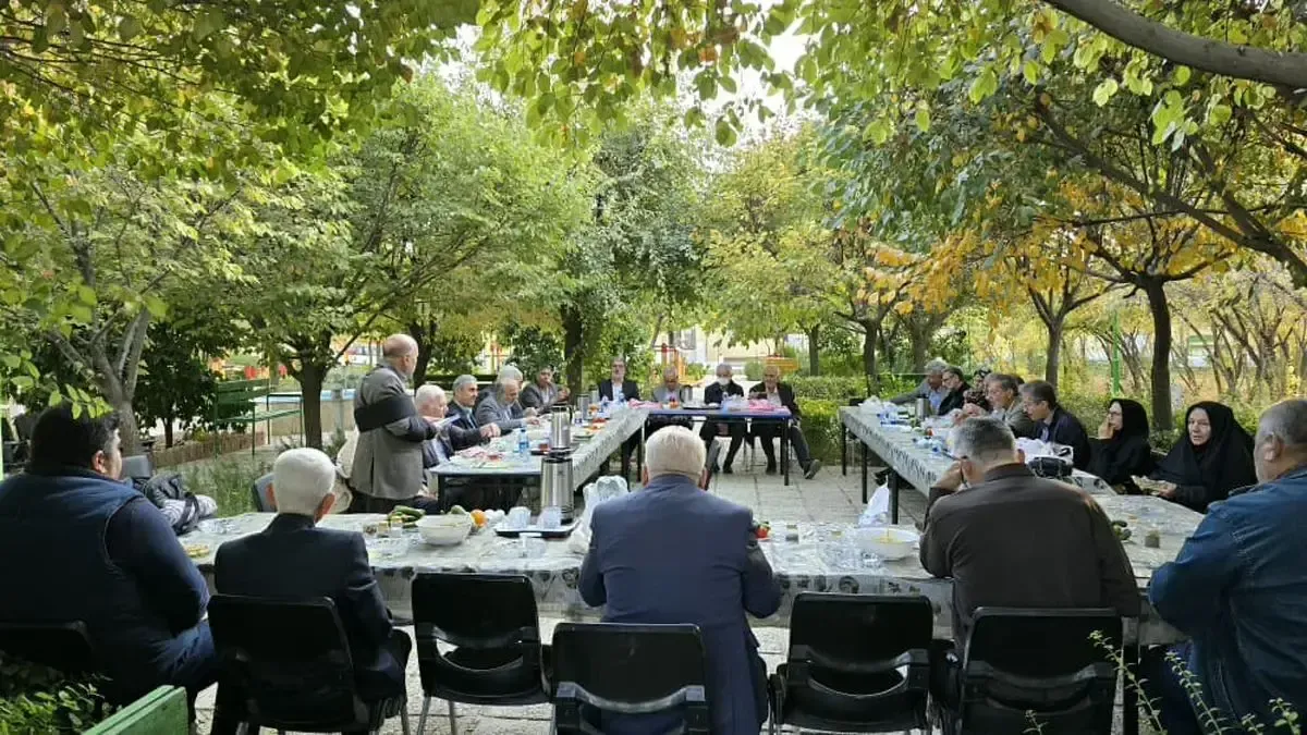 خیرین به یاری سالمندان شیراز آمدند