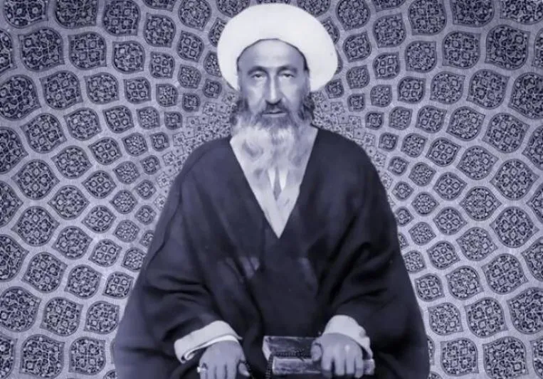 نگاه جالب میرزای نائینی به وقف؛ حکمرانی بر جامعه «موقوفه» است