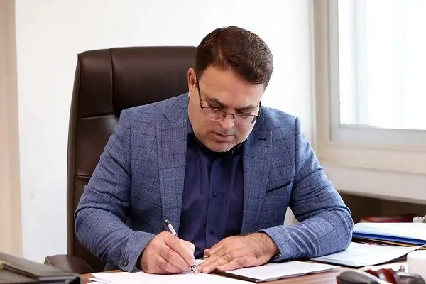 نسخه جدید سامانه «پست کتاب» از ۱۳ مهرماه فعالیت خود را آغاز می‌کند. این سامانه با هدف تسهیل ارسال کتاب و کاهش هزینه‌ها، امکان استفاده از ظرفیت‌های مختلف لجستیکی و انتخاب خدمات بر اساس قیمت را فراهم کرده است.
