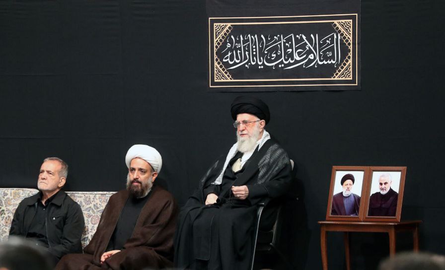 پایداری؛ جان‌مایهٔ شعر آیینی امروز