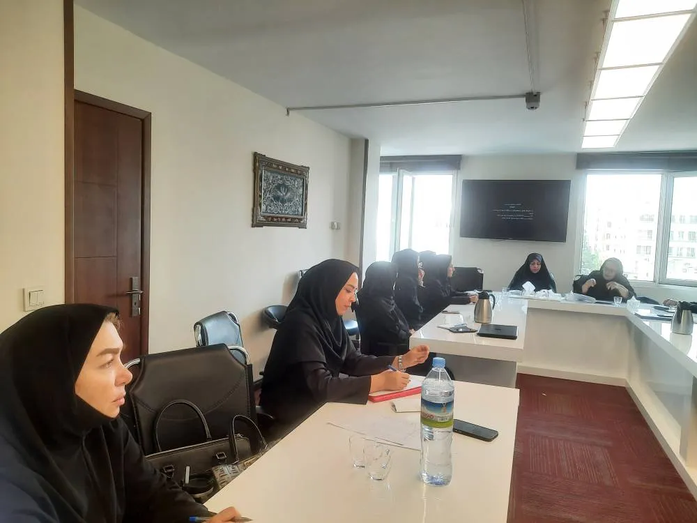 ستاد بانوان مجمع خیرین 
