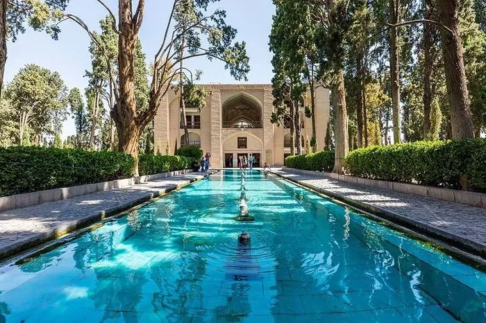 مؤدیان مالیاتی در حفظ میراث فرهنگی سهیم می‌شوند