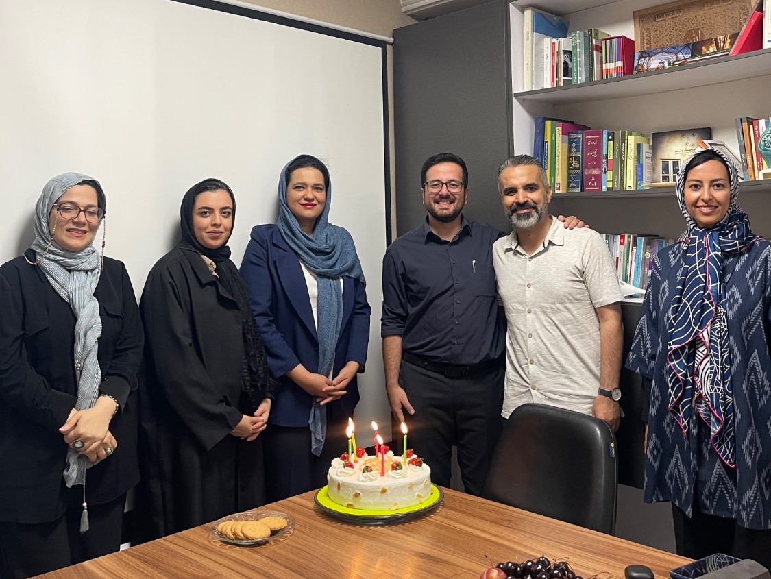 تجلیل دبیرخانۀ شبکۀ ملی مؤسسات نیکوکاری و خیریه از پایگاه خبری خیر ایران تجلیل دبیرخانۀ شبکۀ ملی مؤسسات نیکوکاری و خیریه از پایگاه خبری خیر ایران