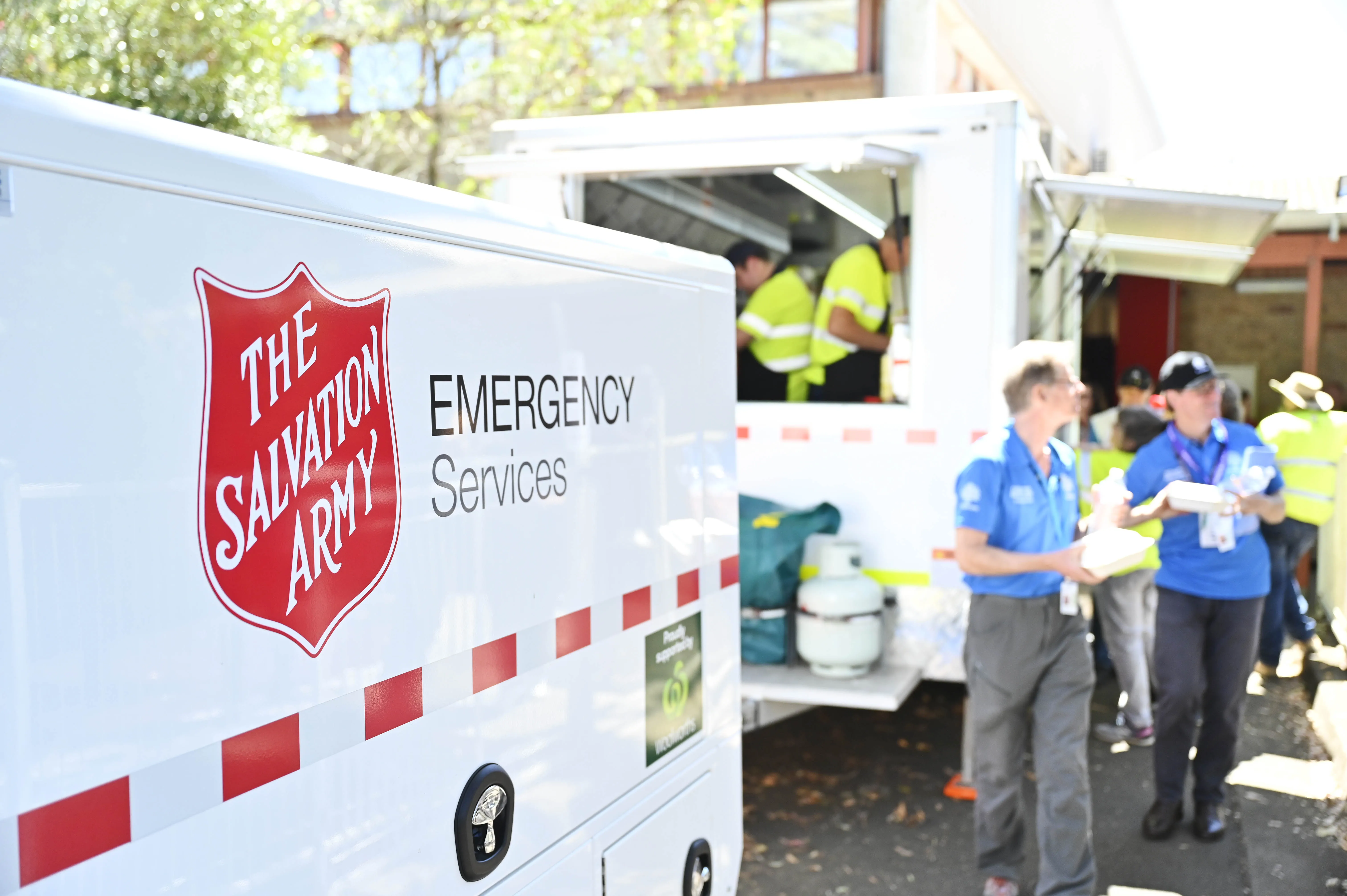 د: «ارتش نجات» (The Salvation Army