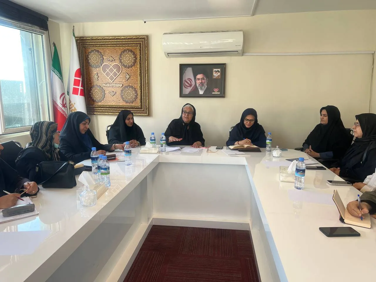 ستاد بانوان