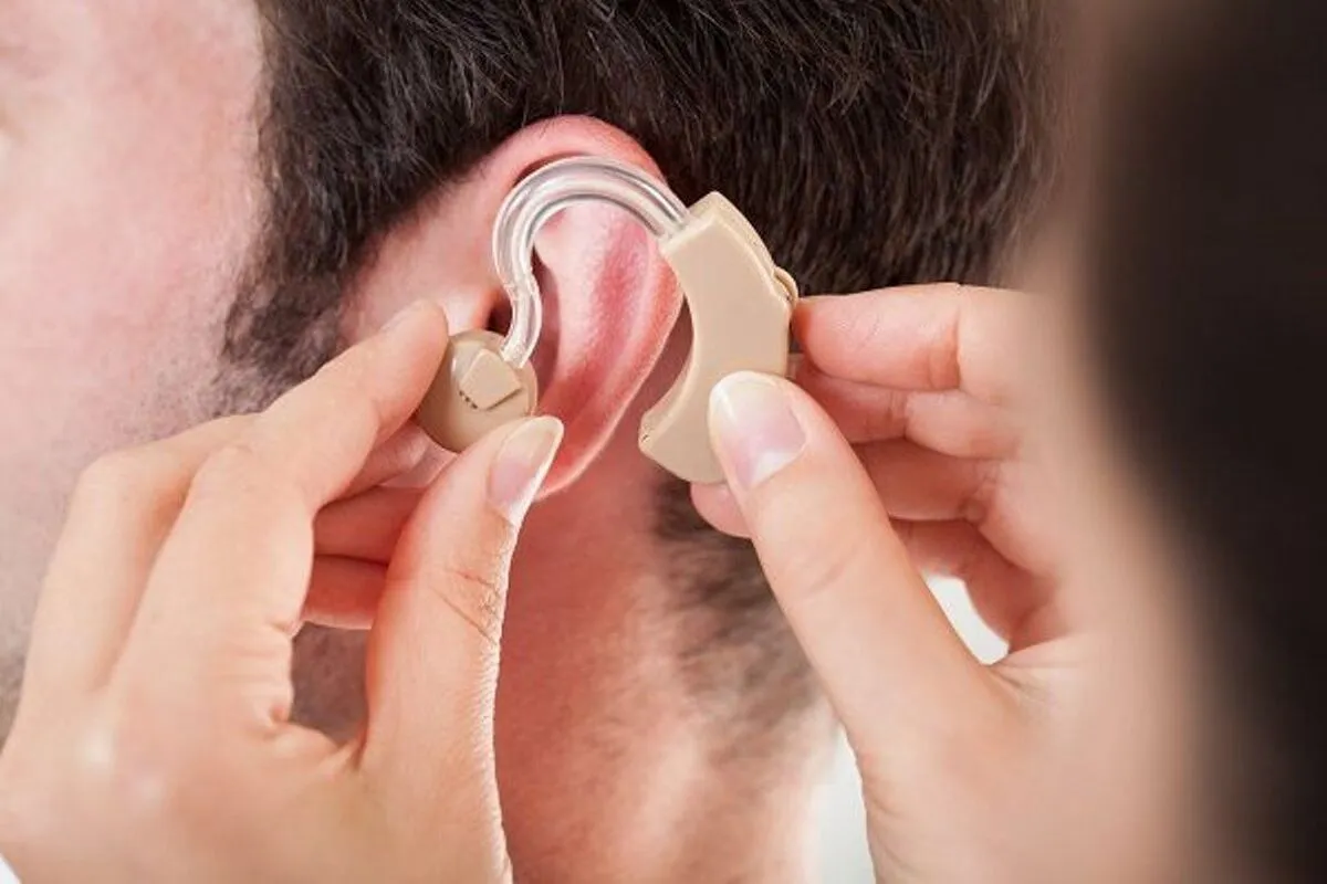 اهدای ۱۱۴ سمعک به کم‌شنوایان استان گلستان توسط یک خیّر