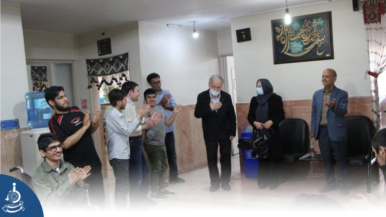 سالروز درگذشت مریم میرزاخانی؛ دانشمندی که زیر سایه پدری نیکوکار رشد کرد 