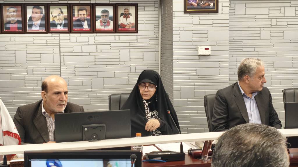 جلسه مشترک مجمع خیرین و سازمان داوطلبان هلال احمر برگزار شد / تصمیمهای کلیدی؛ از نذر تخصص تا جمعآوری داروهای مازاد جلسه مشترک مجمع خیرین و سازمان داوطلبان هلال احمر برگزار شد / تصمیمهای کلیدی؛ از نذر تخصص تا جمعآوری داروهای مازاد