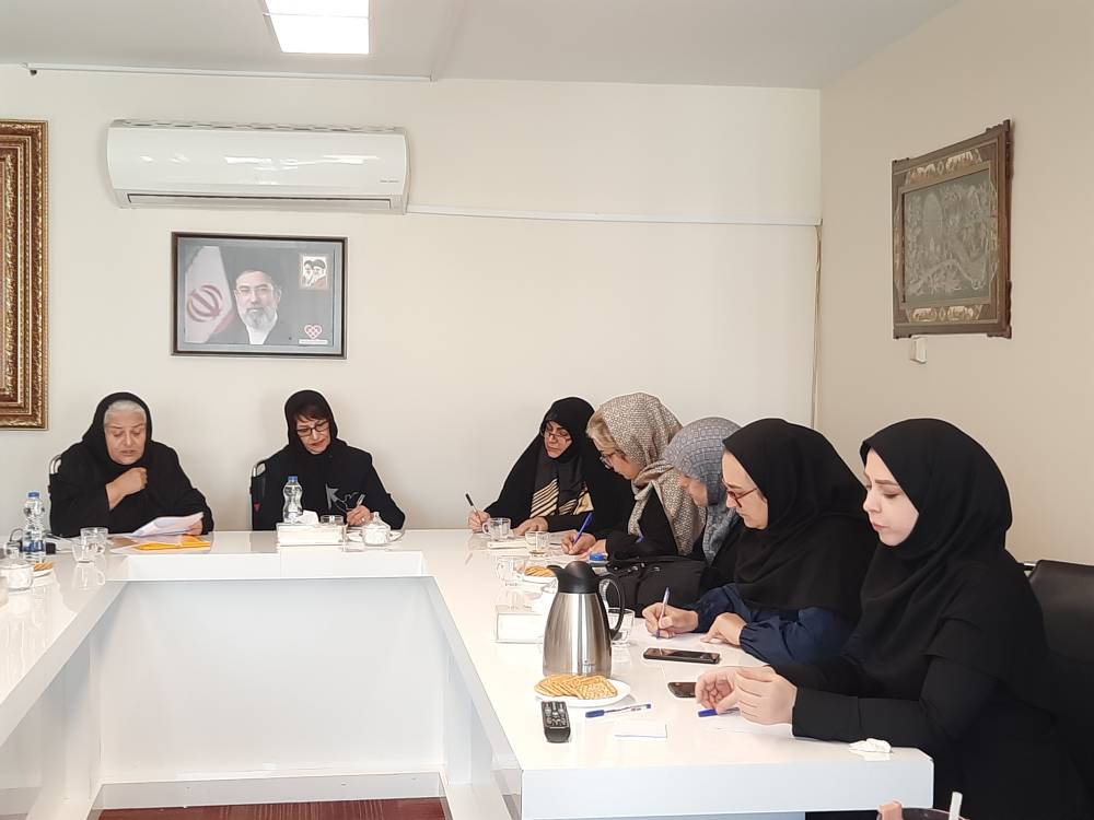 بررسی برنامههای راهبردی ستاد بانوان مجمع خیرین کشور با تأکید بر توسعه مشارکتهای اجتماعی بررسی برنامههای راهبردی ستاد بانوان مجمع خیرین کشور با تأکید بر توسعه مشارکتهای اجتماعی