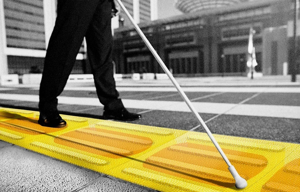 راه‌رفتن روی «شانه‌های ترک‌خورده»