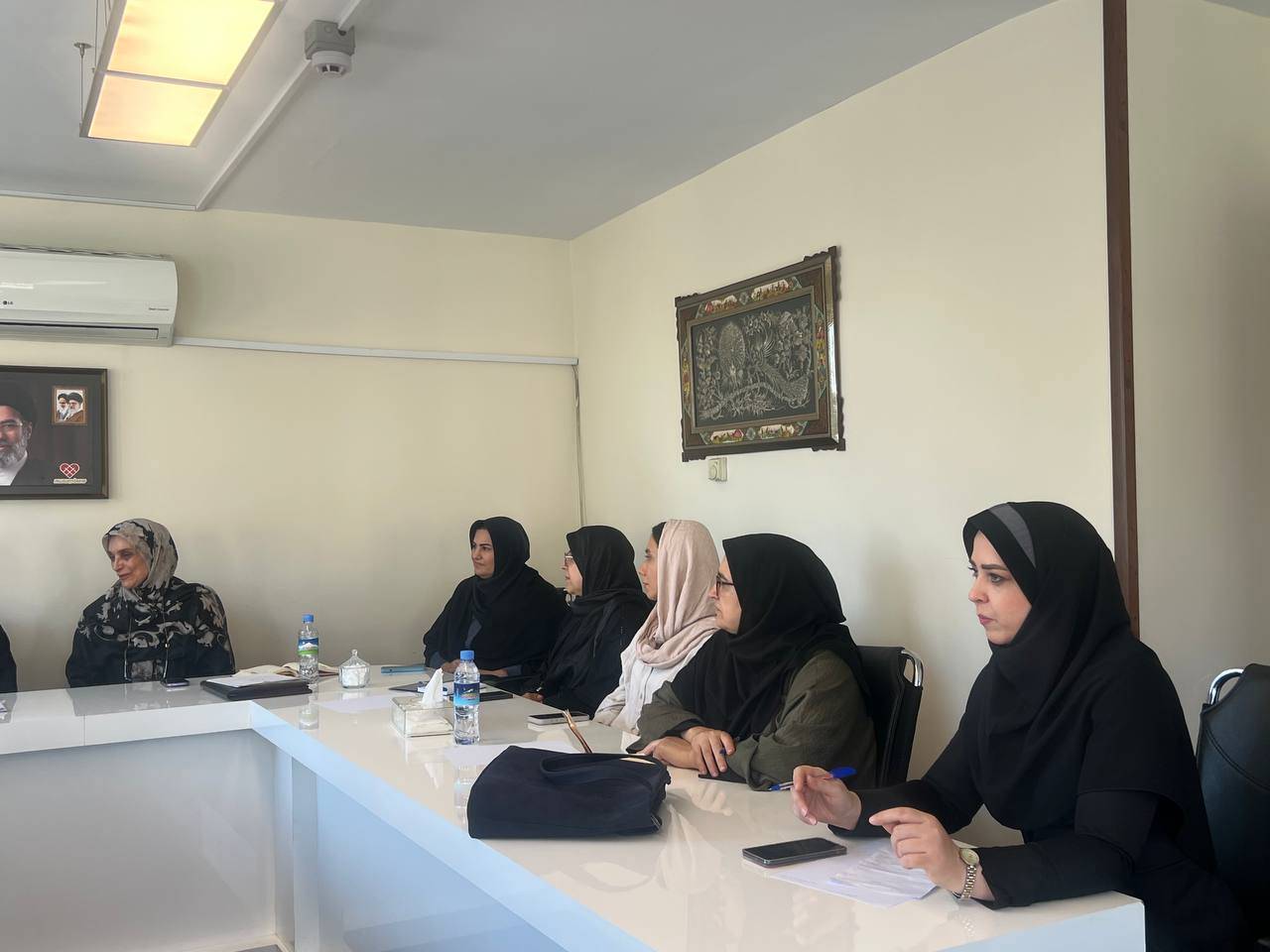 ارائه گزارش عملکرد و تدوین برنامههای راهبردی در پنجمین جلسه مجمع عمومی ستاد بانوان مجمع خیرین کشور ارائه گزارش عملکرد و تدوین برنامههای راهبردی در پنجمین جلسه مجمع عمومی ستاد بانوان مجمع خیرین کشور