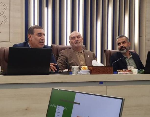 کارگاه آموزشی ویژۀ کارشناسان ارشد و رابطان امور خیرِ شاغل در بیمارستانهای استان تهران، برگزار شد کارگاه آموزشی ویژۀ کارشناسان ارشد و رابطان امور خیرِ شاغل در بیمارستانهای استان تهران، برگزار شد
