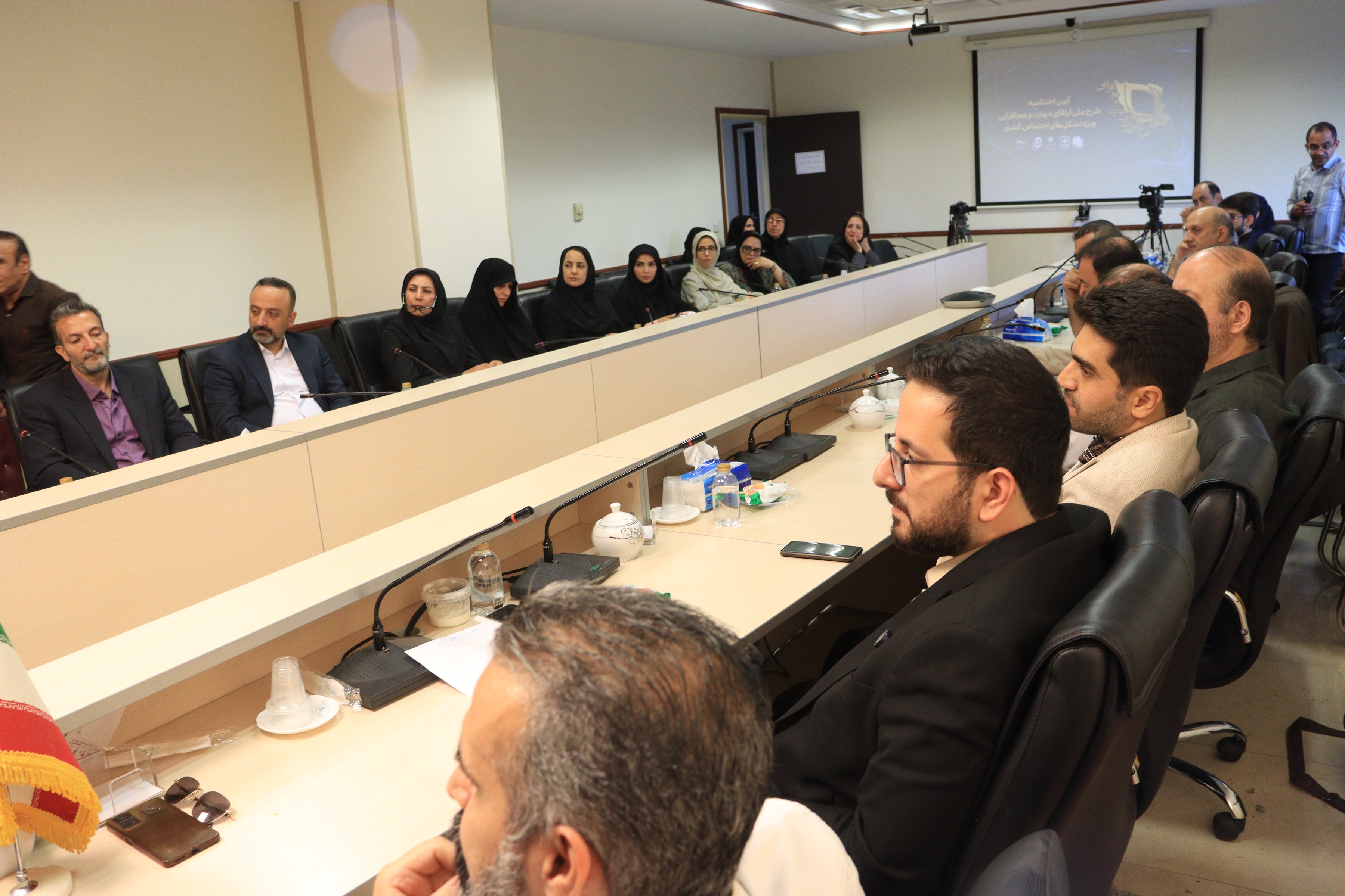 آئین اختتامیه طرح ملی «ارتقای مهارت و هم‌افزایی مؤسسات خیریه» برگزار شد / رونمایی از طرح «به توان ایران»