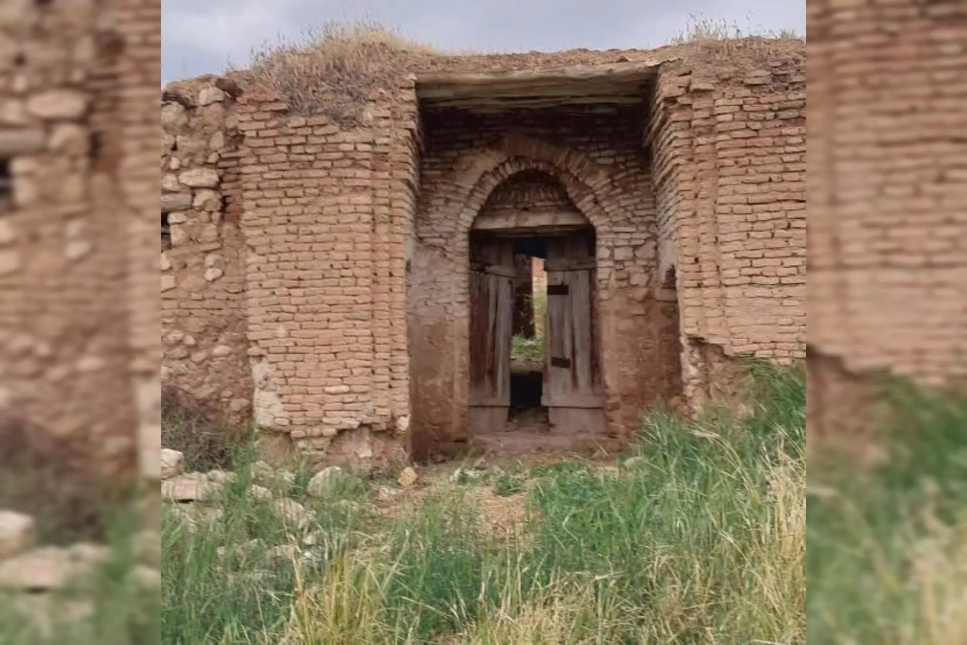 با مشارکت ۳۰ میلیارد ریالی خیران میراث فرهنگی، طرح تعیین عرصه و حریم قلعه‌مروارید گرگان در سال ۱۴۰۴ اجرا شد؛ اقدامی برای حفاظت اصولی از این اثر تاریخی که با همکاری اداره‌کل میراث‌فرهنگی، گردشگری و صنایع‌دستی استان گلستان به انجام رسید.