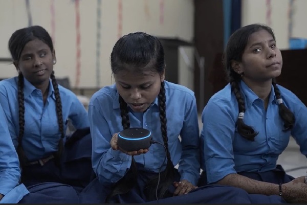 دختران دانش آموز هندی